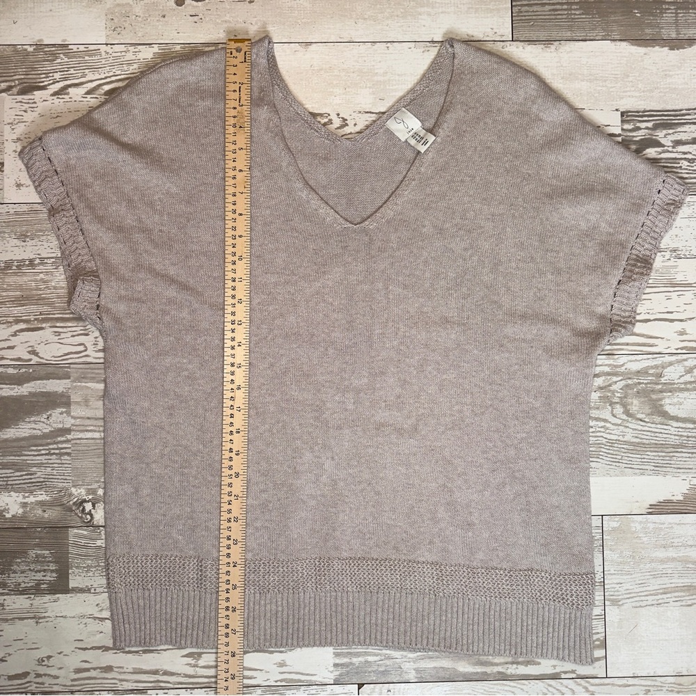 Joie Women’s 1X Short Sleeve Lightweight Knit Sweater Top‎ Beige Cotton V-Neck - Picture 2 of 10